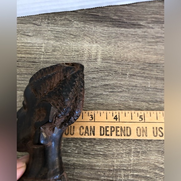 Hand Carved African Woman Wooden Bust - Picture 9 of 12